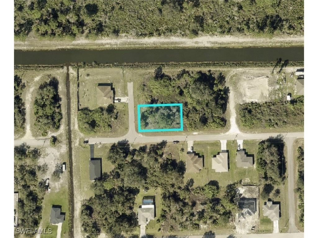 7500 Connie Avenue N Lehigh Acres FL 33971 225037071 image1