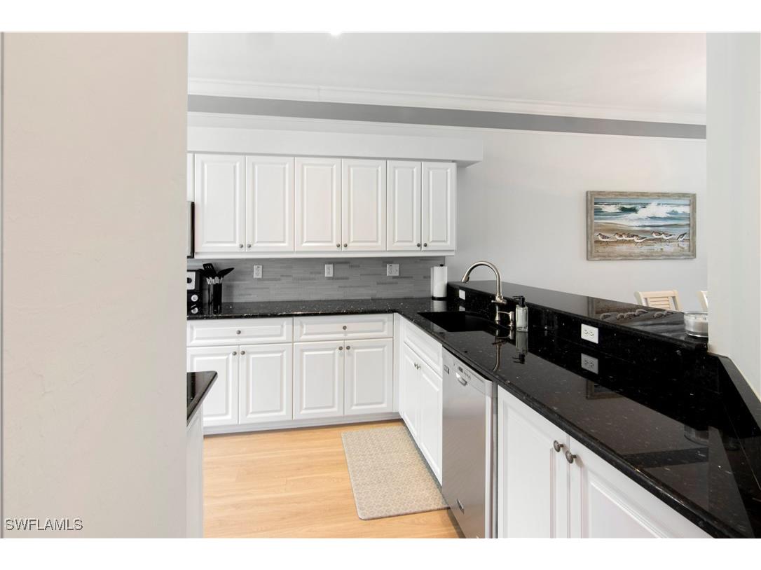 7515 Stoneybrook Drive #811 Naples FL 34112 225040148 image9