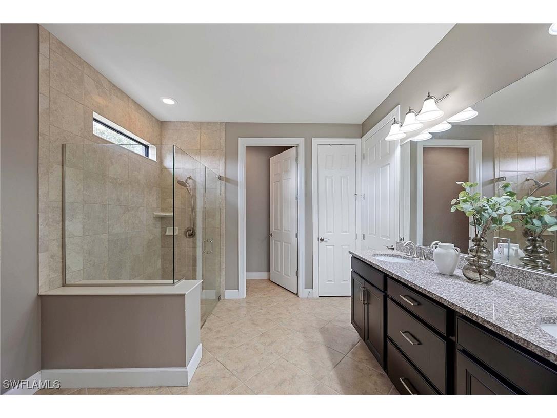 7520 Blackberry Drive Naples FL 34114 225038123 image16