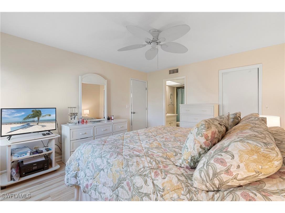 755 Village Circle #203 Venice FL 34292 225028188 image22