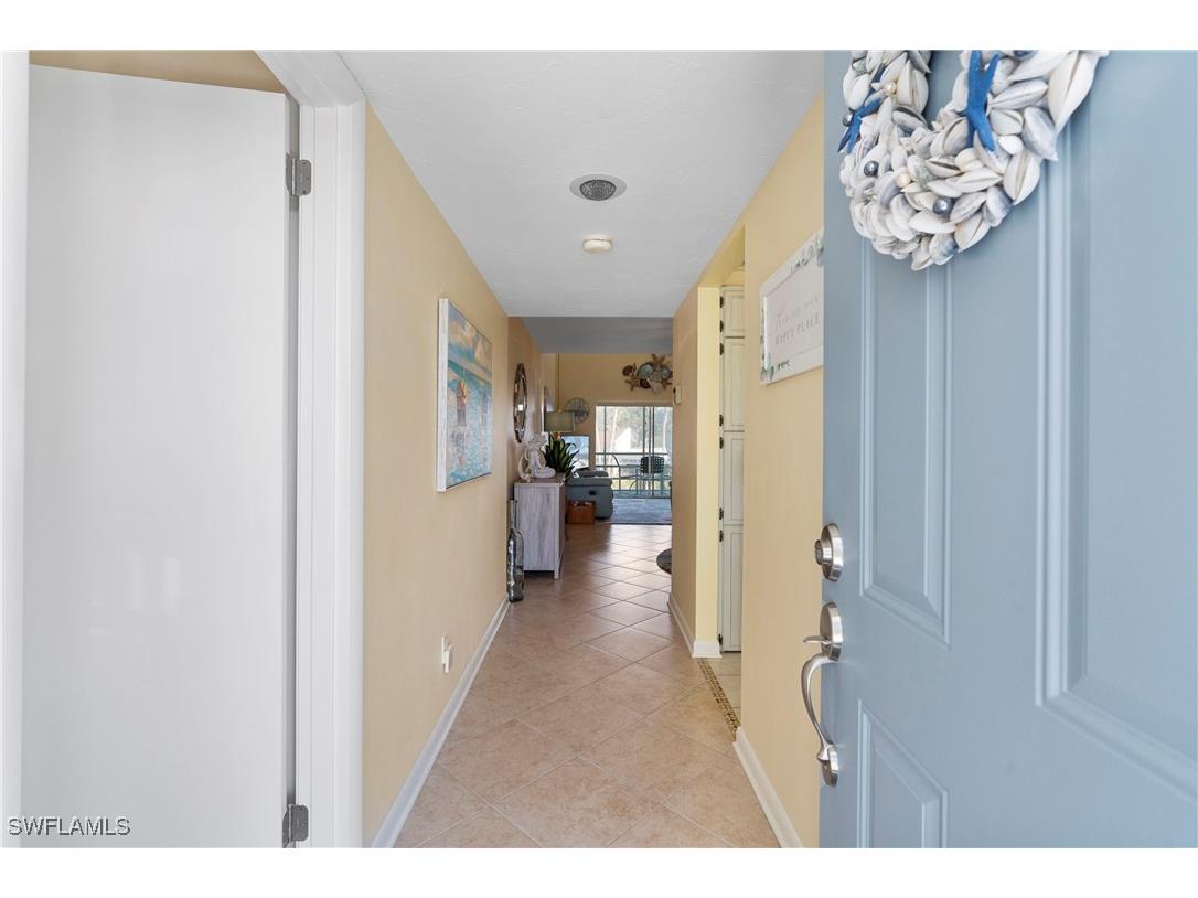 755 Village Circle #203 Venice FL 34292 225028188 image4