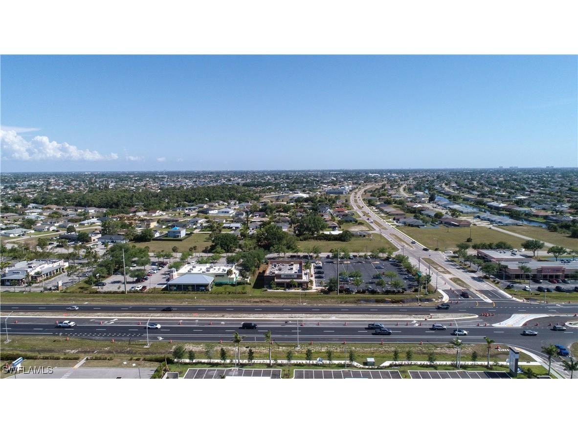 758 SW 4th Street Cape Coral FL 33991 225032373 image2