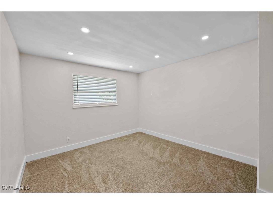 761 95th Avenue N Naples FL 34108 225051205 image12