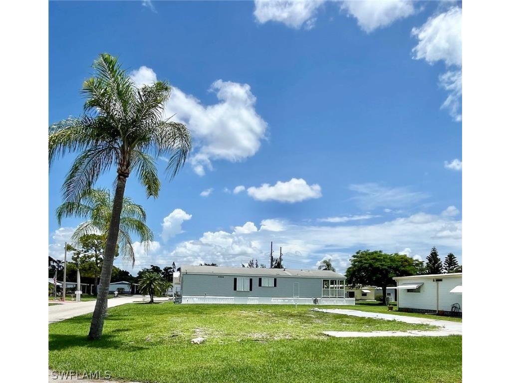 763 Knotty Pine Circle North Fort Myers FL 33917 223076278 image1
