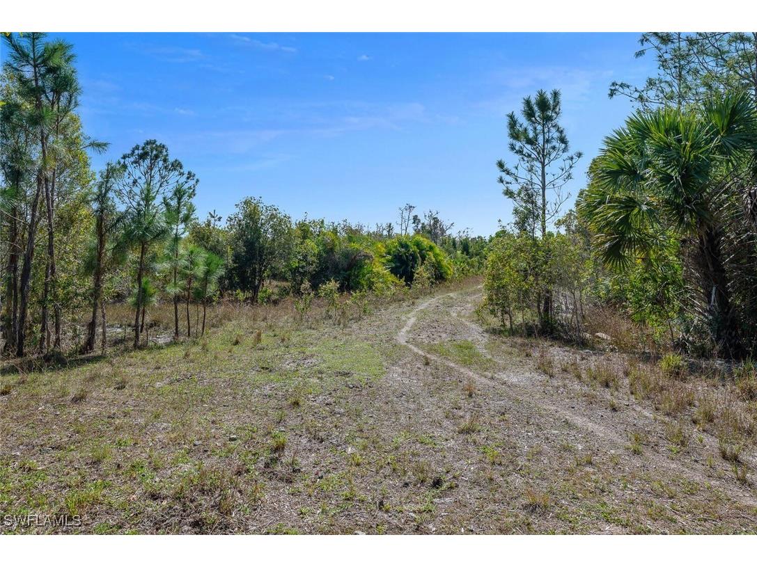 7650 Irgang Road Naples FL 34114 225009354 image10