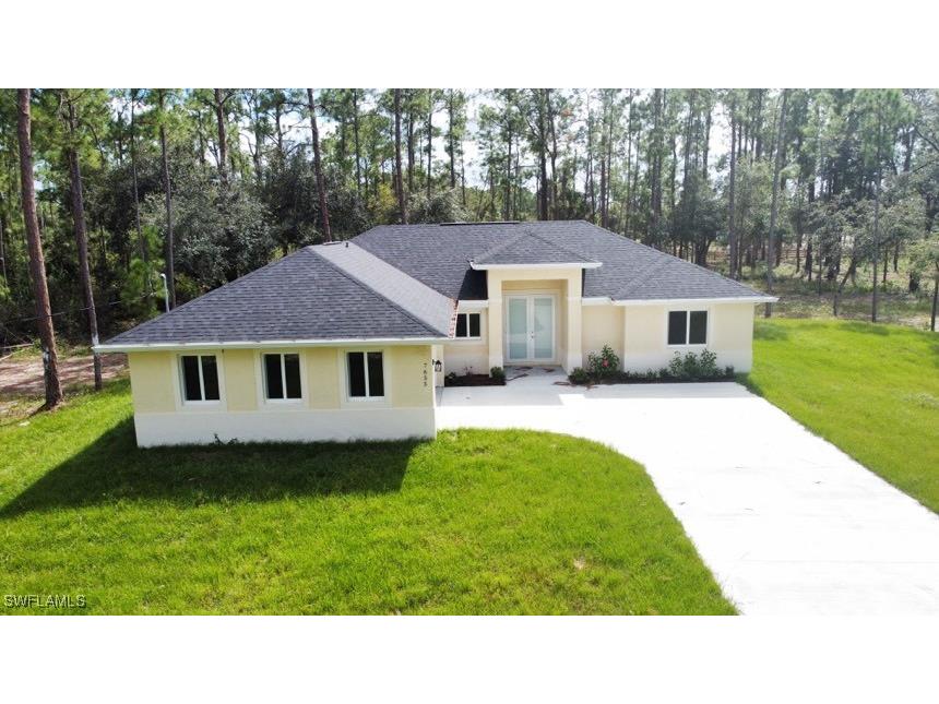 7655 19th Place Labelle FL 33935 224082351 image1