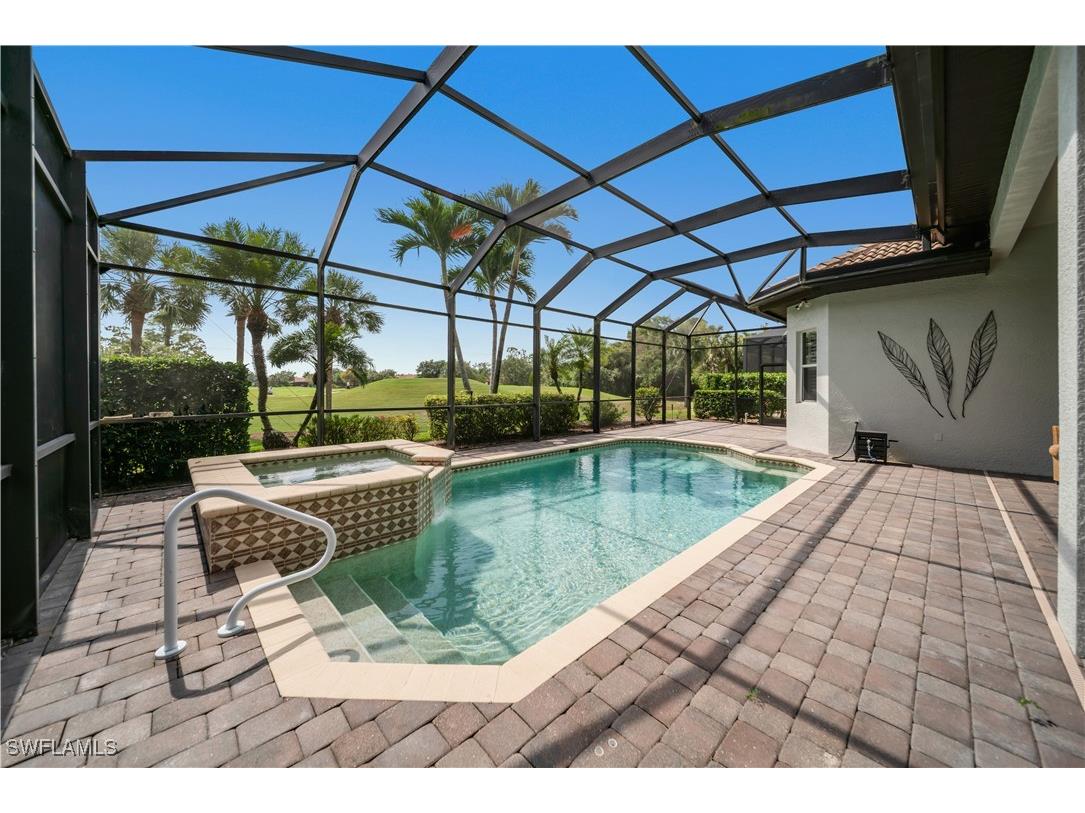 7672 Sussex Court Naples FL 34113 225036664 image10