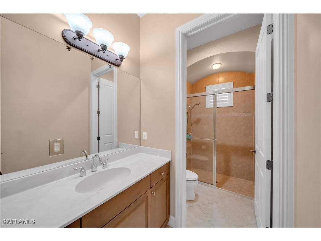 7672 Sussex Court Naples FL 34113 225036664 image4