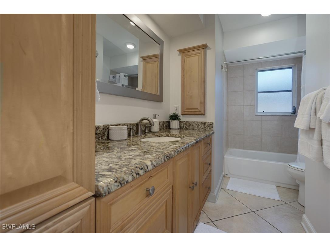 768 96th Avenue N Naples FL 34108 225050703 image23