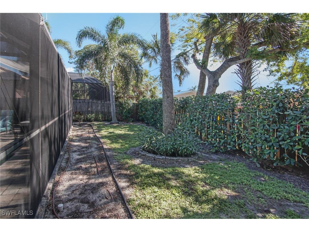 768 96th Avenue N Naples FL 34108 225050703 image32