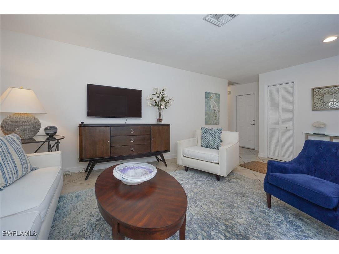 768 96th Avenue N Naples FL 34108 225050703 image5