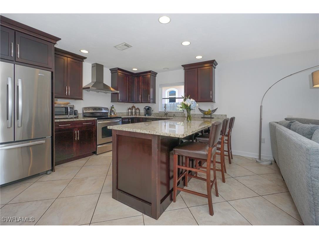 768 96th Avenue N Naples FL 34108 225050703 image9