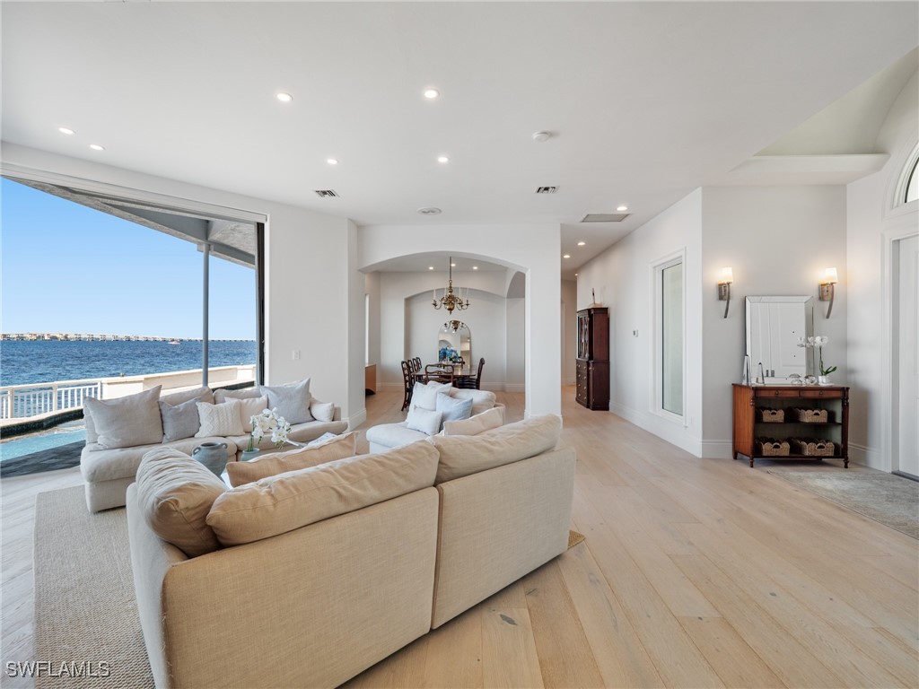 771 Cypress Lake Circle Fort Myers FL 33919 225013372 image27