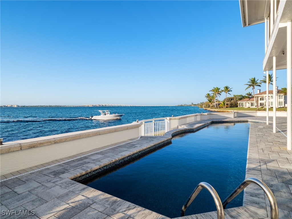 771 Cypress Lake Circle Fort Myers FL 33919 225013372 image4