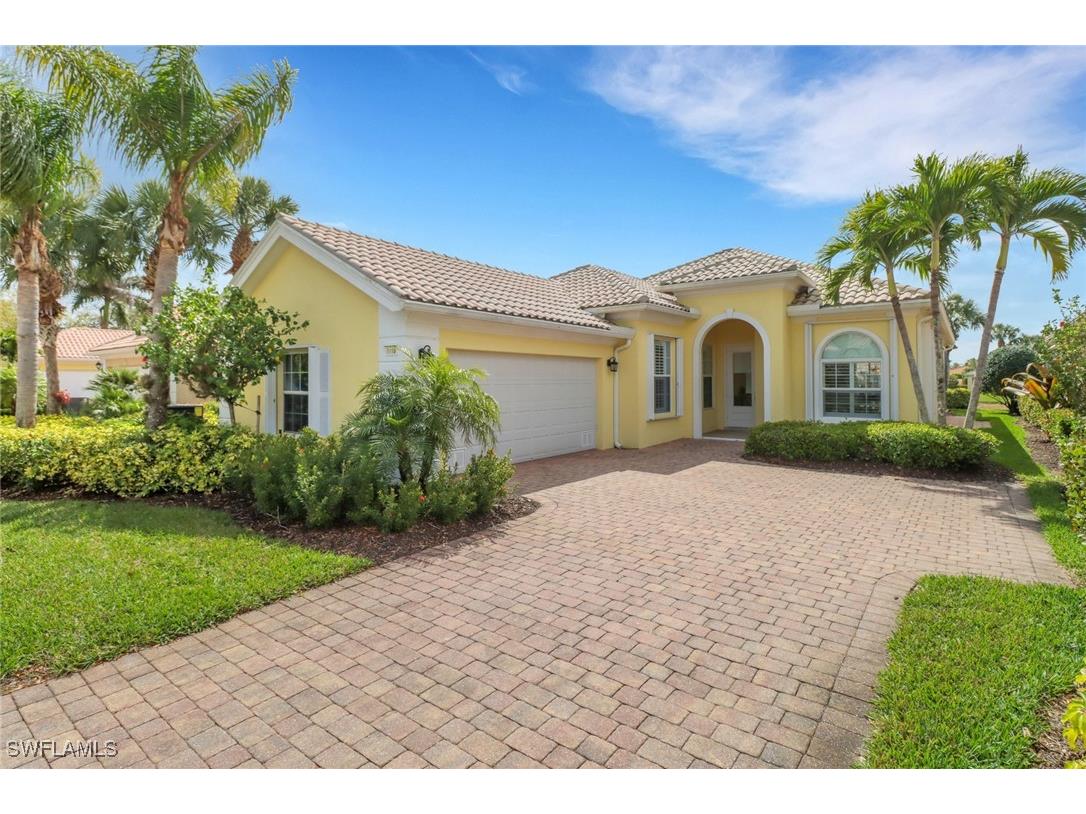 7710 Tommasi Court Naples FL 34114 225025135 image1