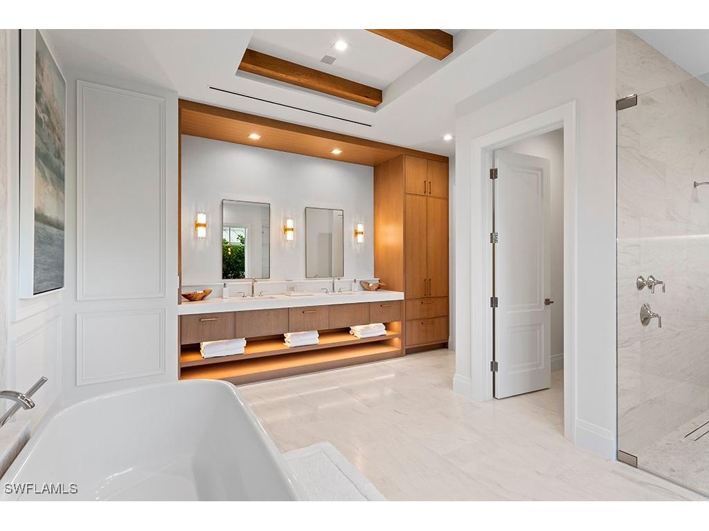 774 S Golf Drive Naples FL 34102 225052378 image22