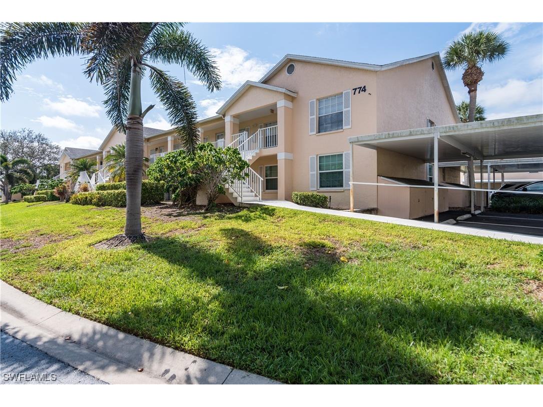 774 Wiggins Lake Drive #105 Naples FL 34110 223063152 image1