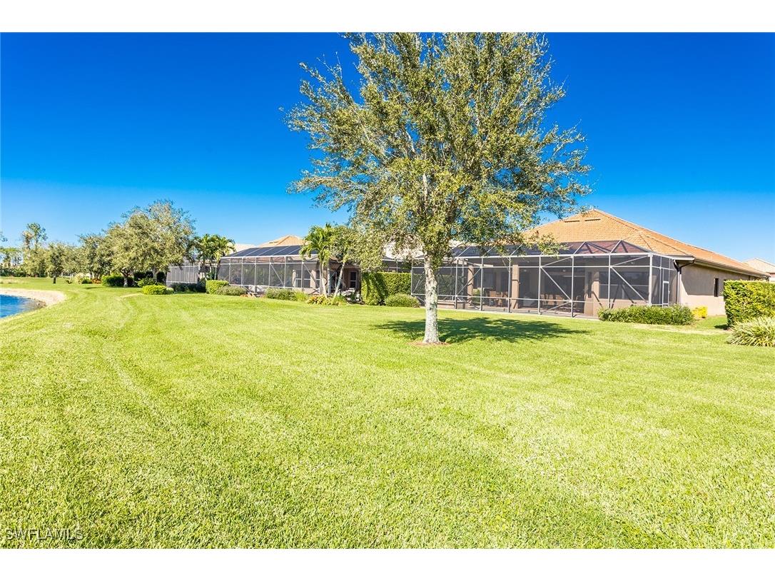7747 Cottesmore Drive Naples FL 34113 225048802 image33
