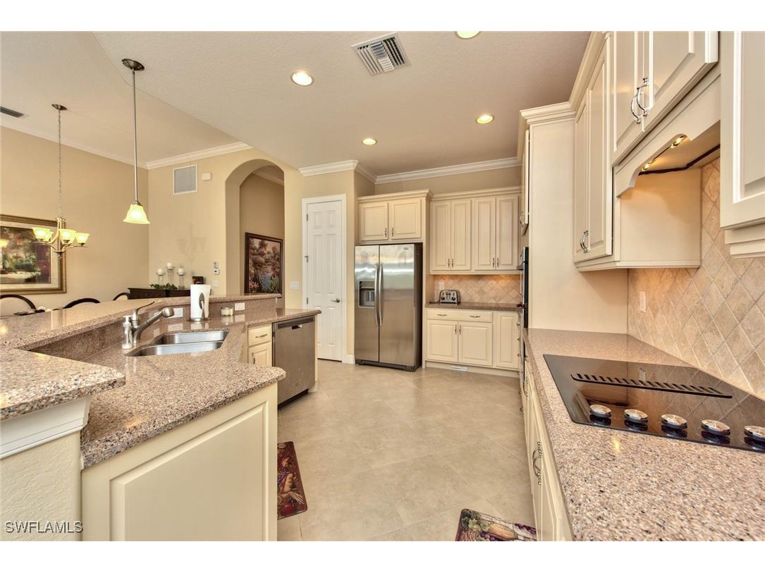 7755 Martino Circle Naples FL 34112 225042940 image9