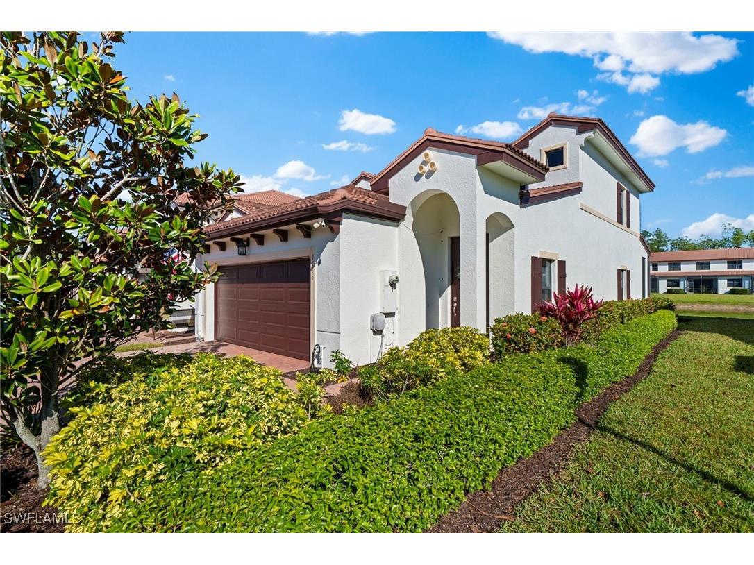 7766 Bristol Circle Naples FL 34120 225022902 image1