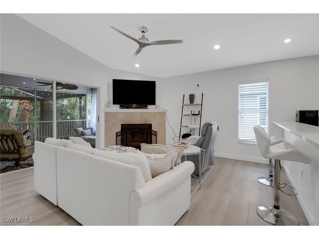 779 Park Avenue Naples FL 34110 225023392 image5