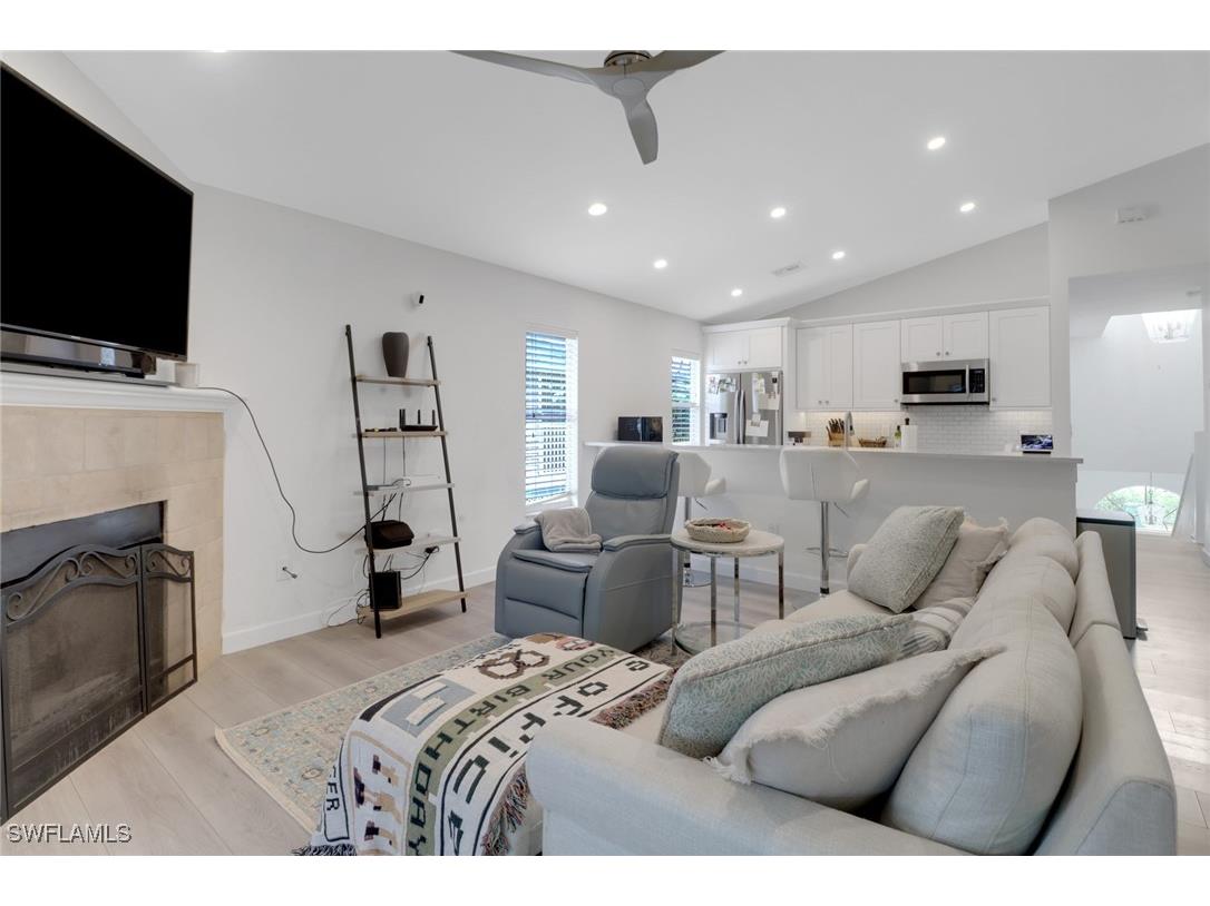 779 Park Avenue Naples FL 34110 225023392 image8