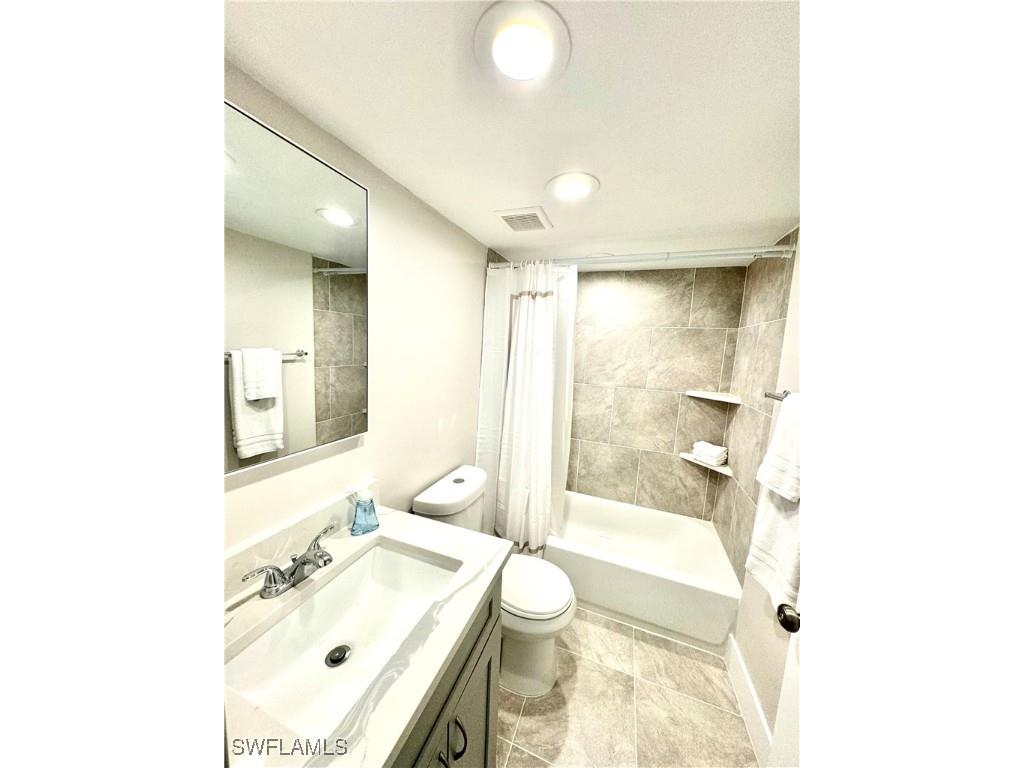 7797 Esmeralda Way #K102 Naples FL 34109 225043493 image14