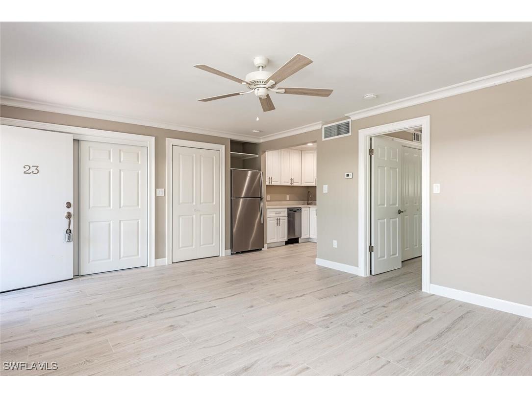 780 10th Avenue S #23 Naples FL 34102 225043197 image11