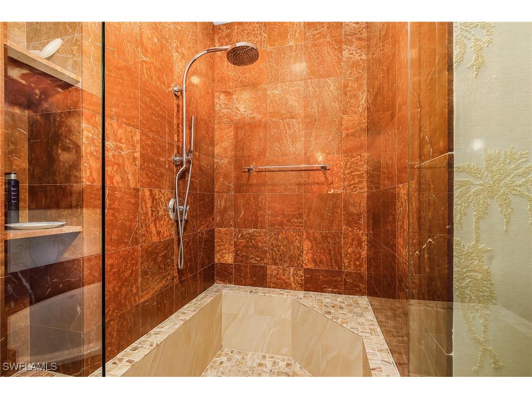 780 5th Avenue S #3 Naples FL 34102 225039909 image18