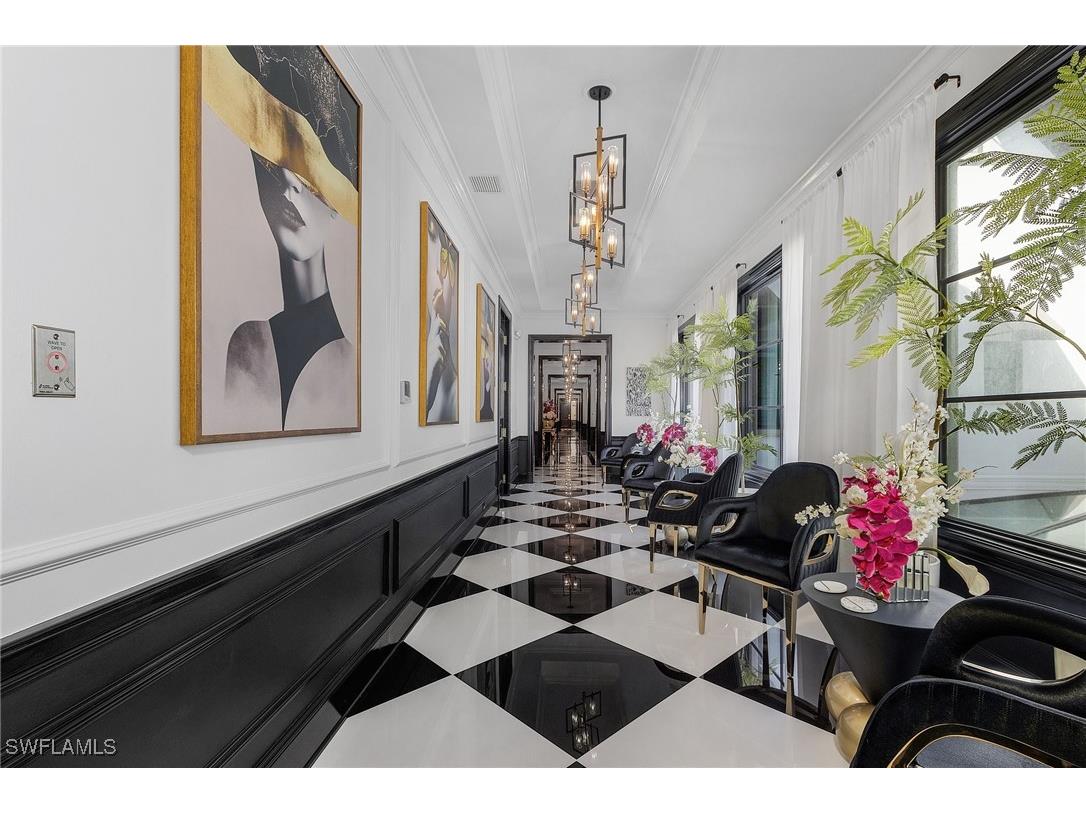 780 5th Avenue S #3 Naples FL 34102 225039909 image2