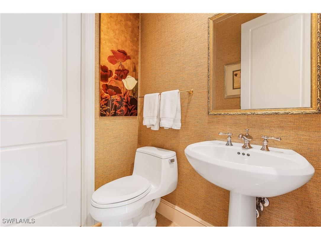 780 5th Avenue S #3 Naples FL 34102 225039909 image23