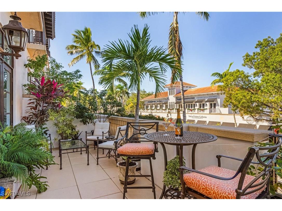 780 5th Avenue S #3 Naples FL 34102 225039909 image26