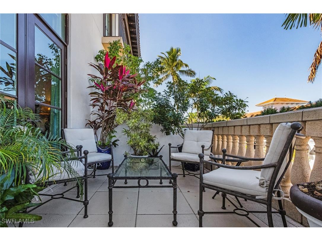 780 5th Avenue S #3 Naples FL 34102 225039909 image27