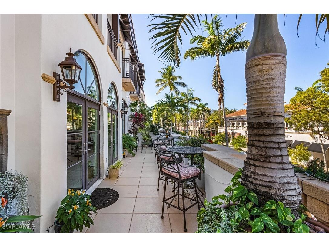 780 5th Avenue S #3 Naples FL 34102 225039909 image28