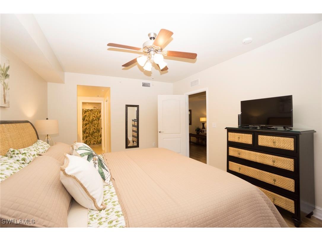 7819 Regal Heron Circle #8-104 Naples FL 34104 225046207 image13