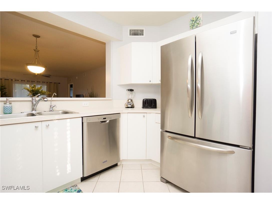 7819 Regal Heron Circle #8-104 Naples FL 34104 225046207 image24