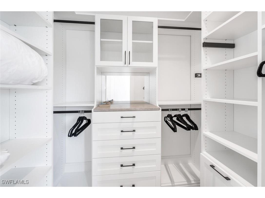 783 11th Avenue S Naples FL 34102 225019370 image25