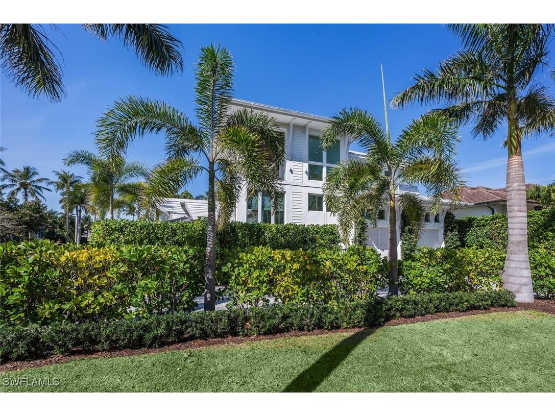 783 11th Avenue S Naples FL 34102 225019370 image39