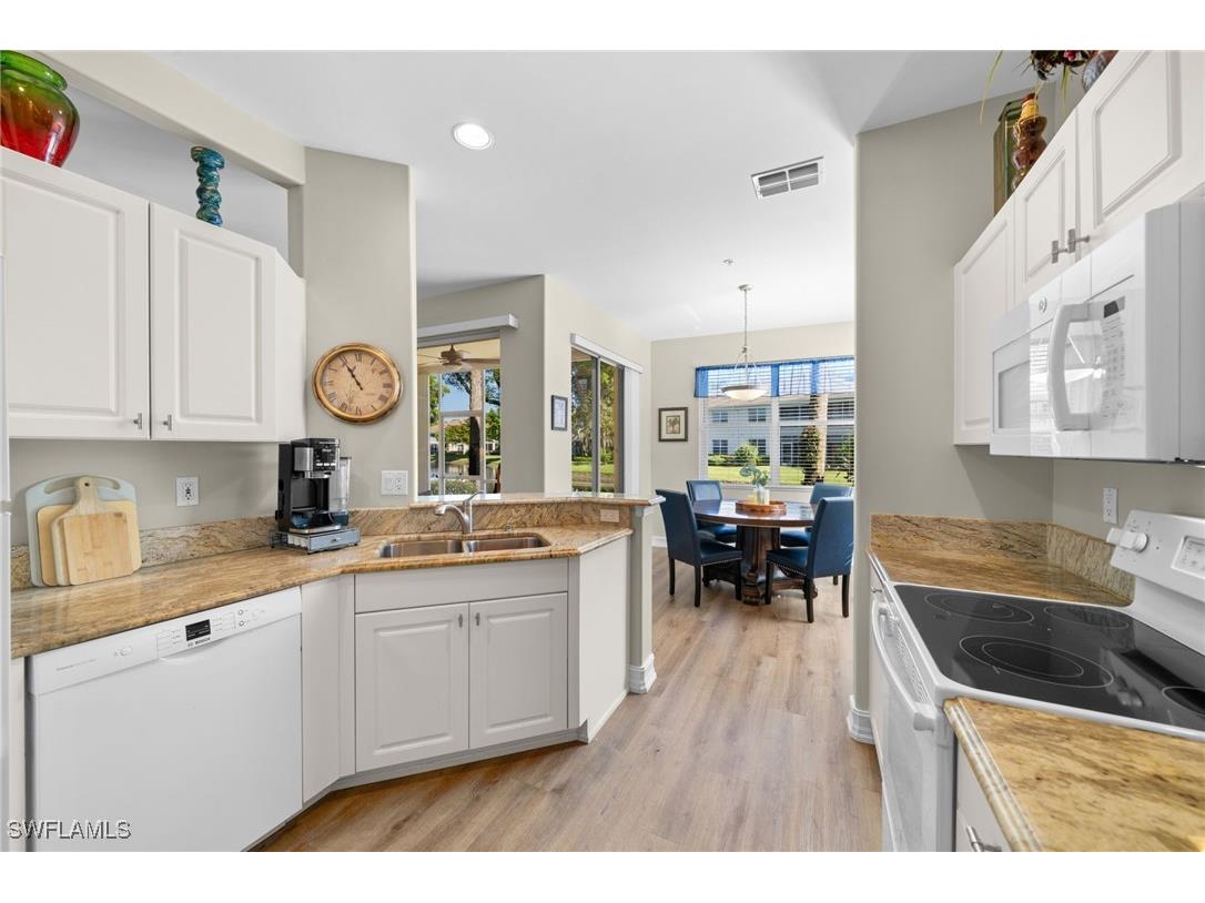 784 Carrick Bend Circle #103 Naples FL 34110 225050301 image11