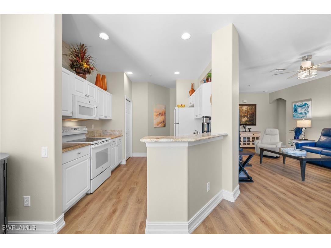 784 Carrick Bend Circle #103 Naples FL 34110 225050301 image17