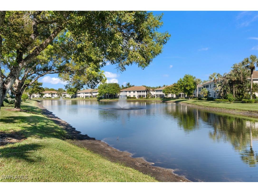 784 Carrick Bend Circle #103 Naples FL 34110 225050301 image5