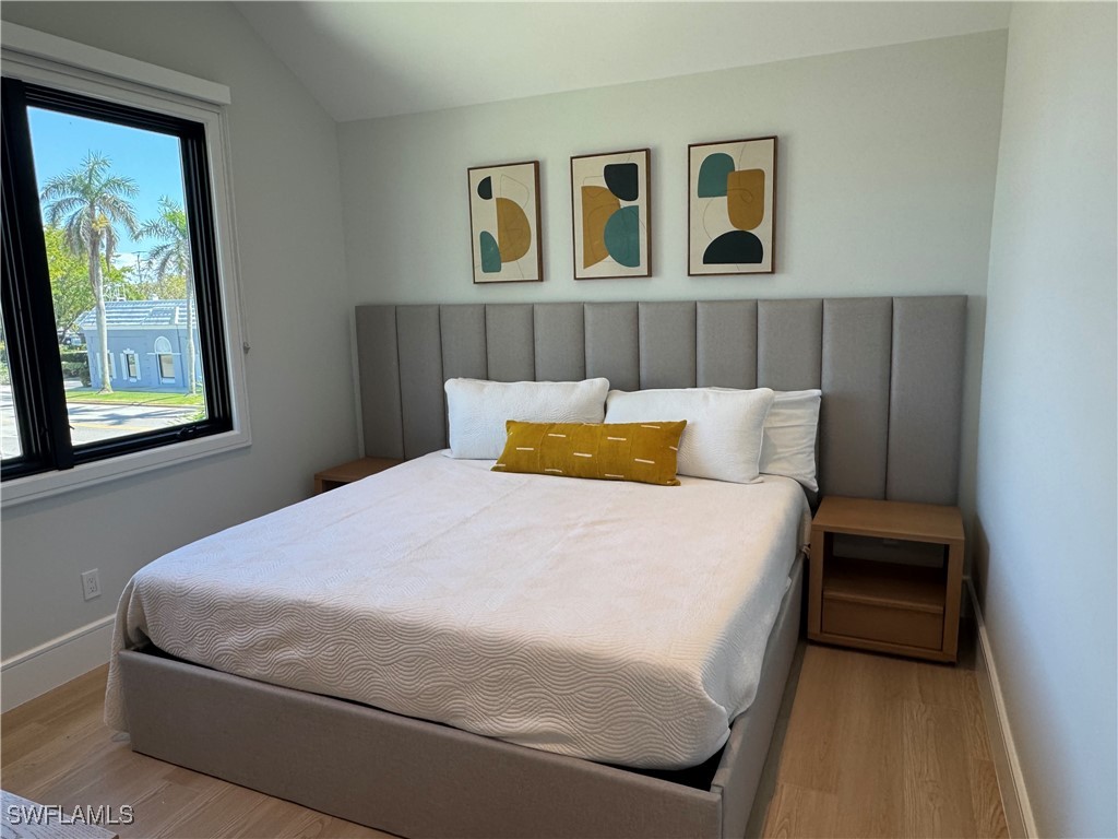 787 4th Avenue S Naples FL 34102 225046904 image4