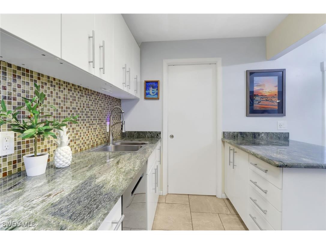 788 Park Shore Drive #C34 Naples FL 34103 225044519 image6