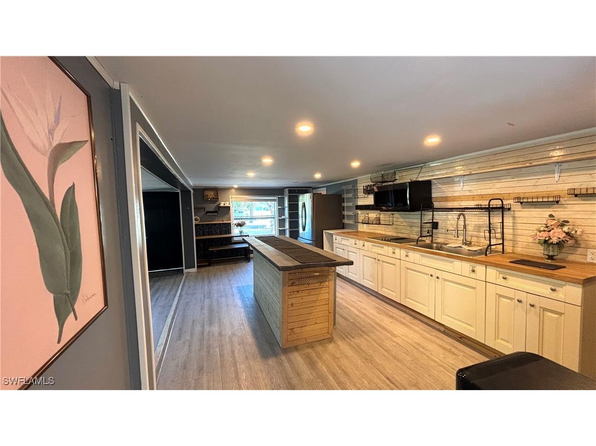 7890 Marx Drive North Fort Myers FL 33917 224093342 image14