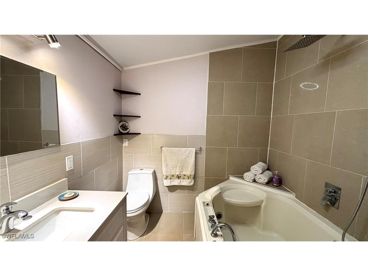 7890 Marx Drive North Fort Myers FL 33917 224093342 image19