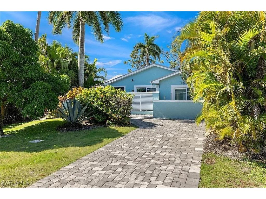 792 108th Avenue N Naples FL 34108 225046037 image24