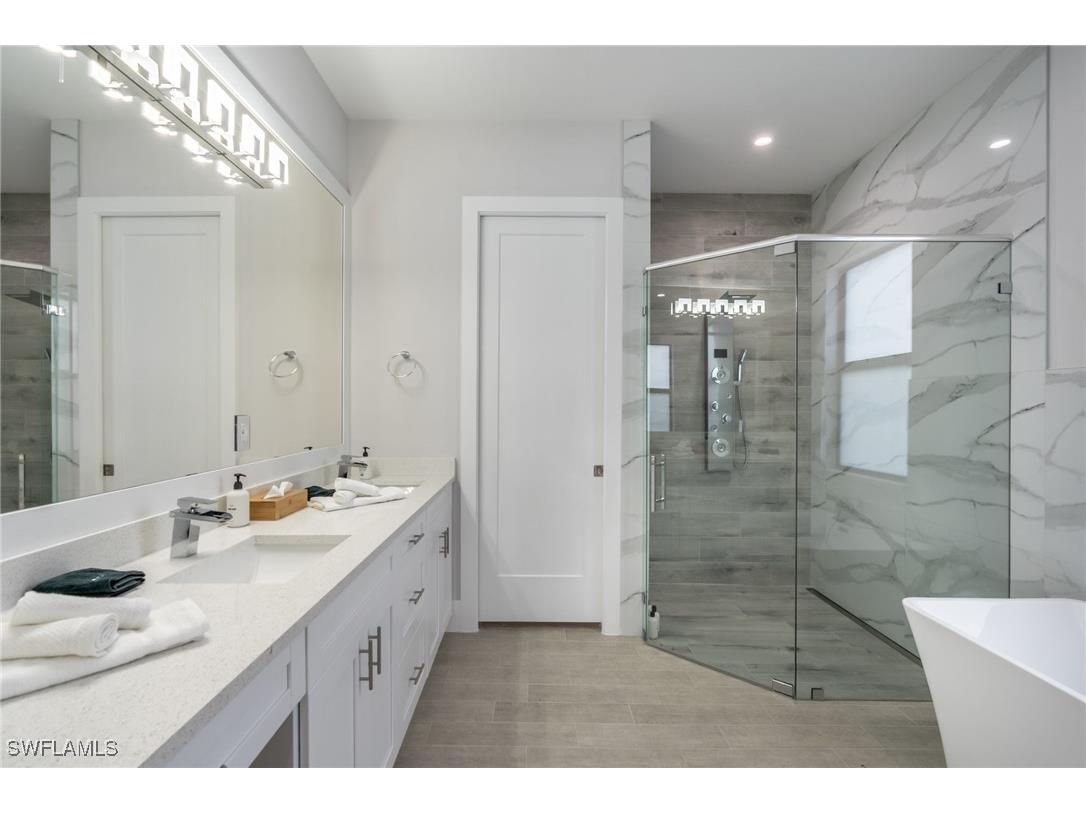 795 108th Avenue N Naples FL 34108 225010289 image21