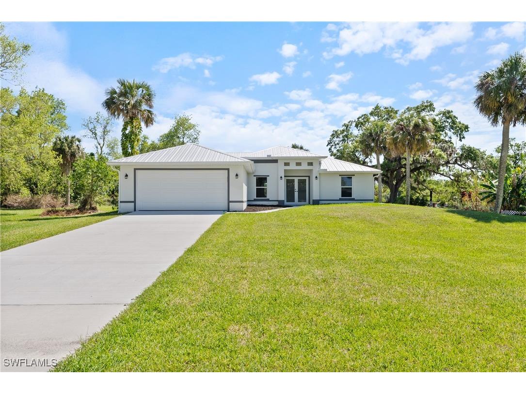 7978 15th Place Labelle FL 33935 225031886 image1