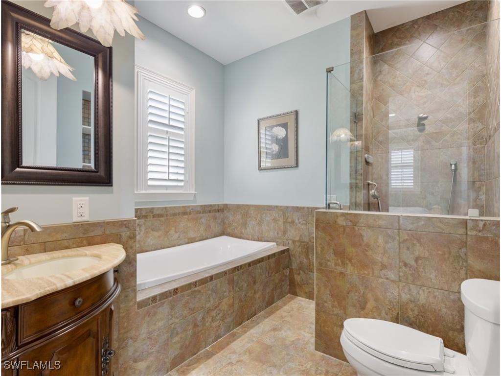 798 Cypress Lake Circle Fort Myers FL 33919 225029494 image40