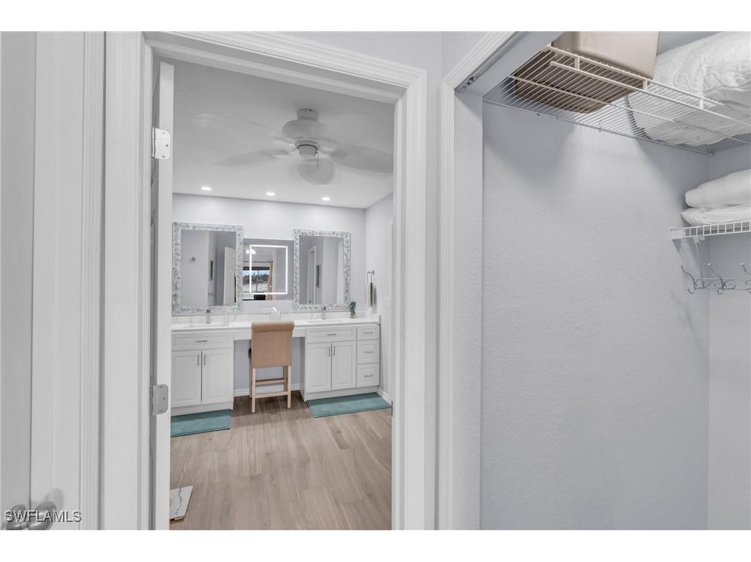 800 SW Santa Barbara Place Cape Coral FL 33991 224098241 image17